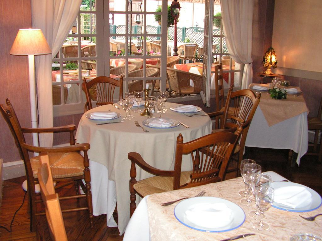 Hotel Restaurant Henri IV Оза Экстерьер фото